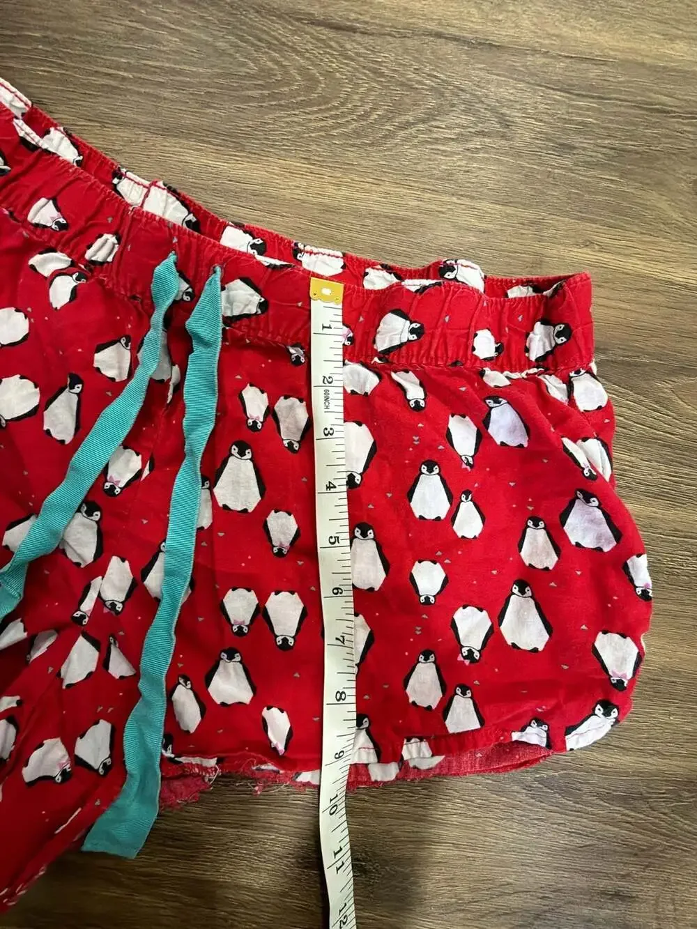 Aerie Women's Red Penguin Print Pajama Sleep Shorts